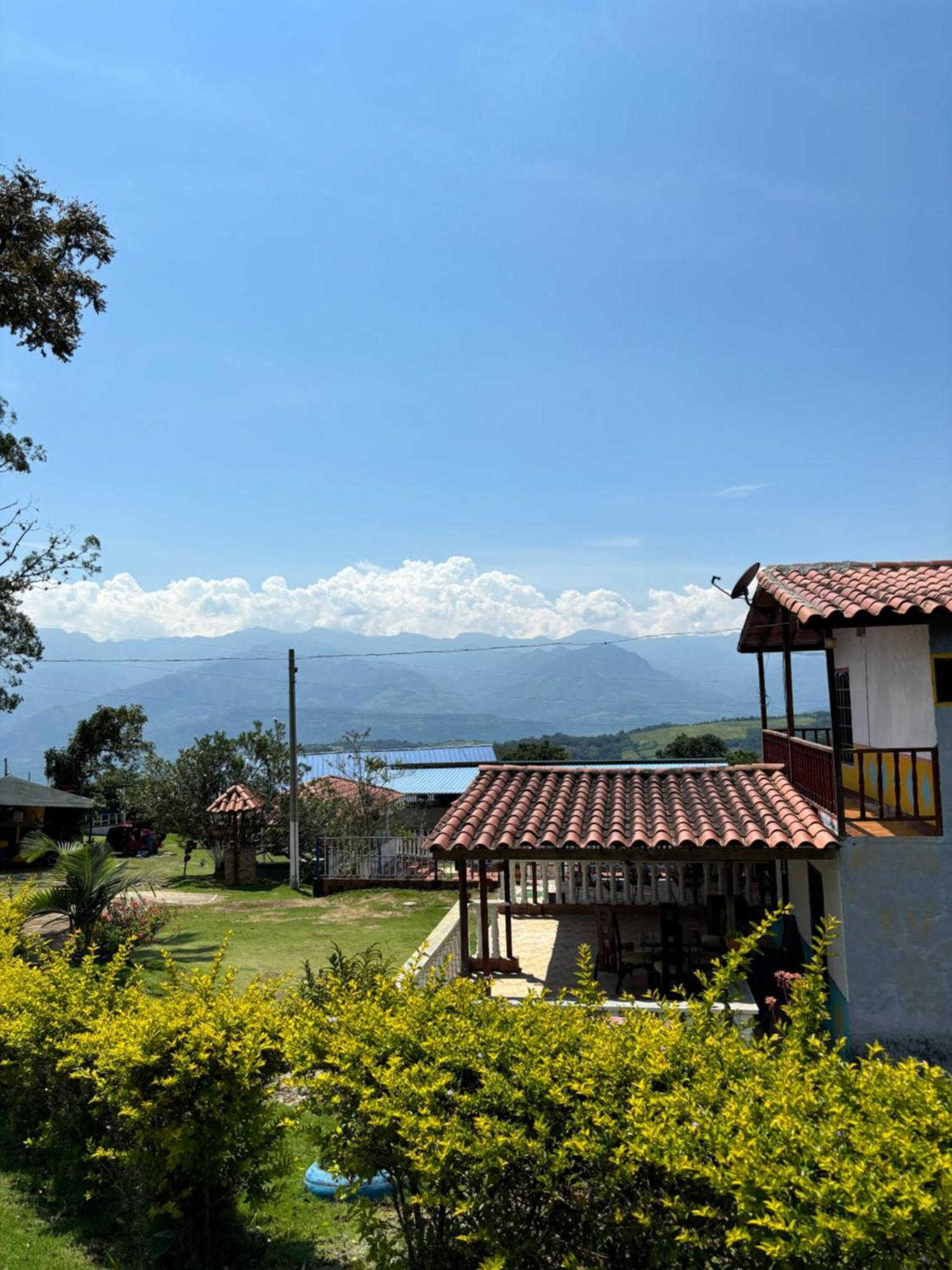 Finca Vacacional Guanani Сокорро Экстерьер фото