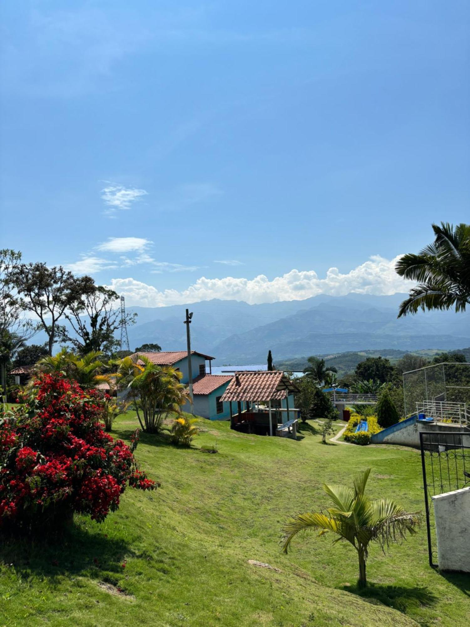 Finca Vacacional Guanani Сокорро Экстерьер фото